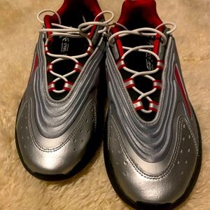 Addias Ozelia lightly wear